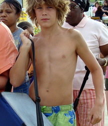 Longhaired Twinks 5cae26be28d16.jpg