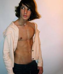 Longhaired Twinks 5cae274b7b4e4.jpg