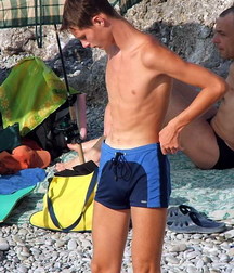 Cute Twinks 067 5cae6074b4fb1.jpg