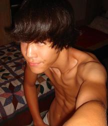 Cute Twinks 074 5cb0fe2ea289e.jpg