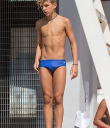 Cute Twinks 094 5cb8b03d0ee45.jpg