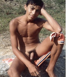 Cute Twinks 107 5cbb6bb0a85c9.jpg