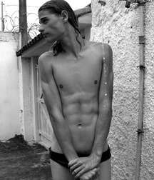 Web Finds 03 5cc630e0ea15b.jpg