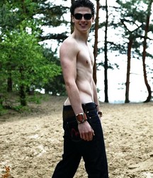 Nice Men 03 5cc8aa2e7e940.jpg