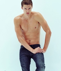 Hot Boys 05 5cc9f4ffe5f50.jpg