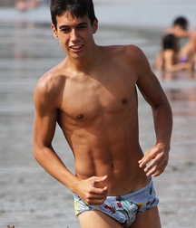 Hot Boys 08 5cca0a8863491.jpg