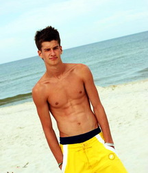 Hot Boys 09 5cca0dabe4c70.jpg