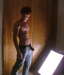 Hot Boys 09 5cca0dc82a965.jpg