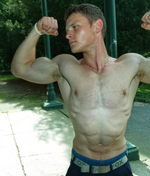 Muscular 05 5cca0f48b8a7c.jpg