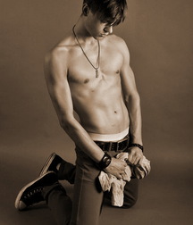 Hot Boys 12 5ccb254cdaefd.jpg