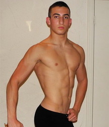 Hot Bodys 01 5ccb3cfe23cbd.jpg