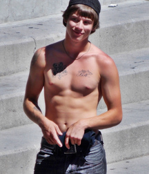 Hot Boys 15 5ccc798a20567.jpg