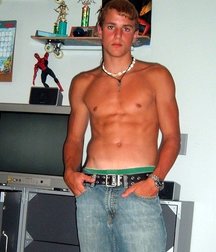 Hot 002 5ce15bddc4b4f.jpg