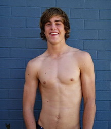 Hot Boys 020 5ce1a489e8fbc.jpg