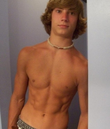 Just Boys 07 5ce471c70bdc7.jpeg