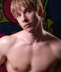 No Shirt 001 5ce57c6faacaa.jpg