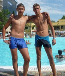 Guys Wearing Shorts 01 5cec43b93f749.jpg