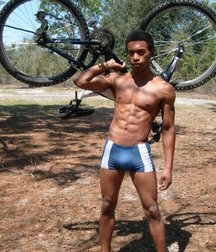 Randoms 001 5cf4113dafec0.jpg