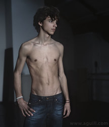 No Shirt 003 5d034d67bb866.jpg