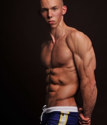 No Shirt 004 5d034de77825e.jpg