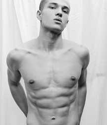No Shirt 005 5d034e3c2057d.jpg