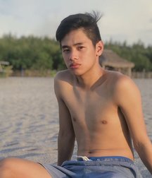 Asian Selfies 01 5d111c7c6a11f.jpg