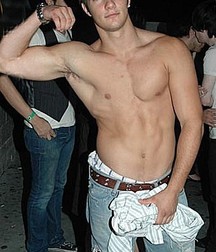 Nice Lads 09 5d151b19e327a.jpg