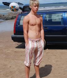 Nice Lads 30 5d193712a4dd4.jpg
