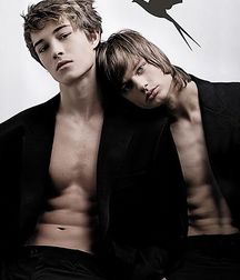 Nice Lads 33 5d1a49e4efee6.jpg