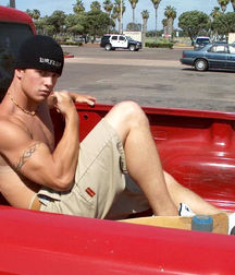 Nice Lads 35 5d1a6825cd05d.jpg