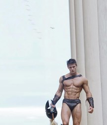 Hot Bods 01 5d322c52be371.jpg