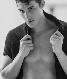 Hot Bods 01 5d322c5553310.jpg