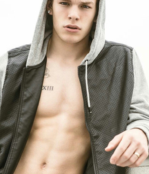 Hot Bods 01 5d322cc5a53c7.jpg