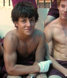 Boys 02 5d38a59fc1eee.jpg