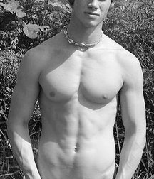 Nice Lads 86 5d39f7ef319b0.jpg