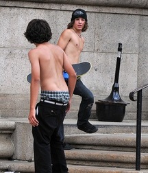 Sagger 01 5d3df25570d29.jpg