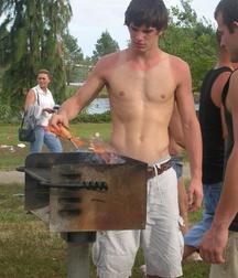 Sagger 01 5d3df2577cc6e.jpg