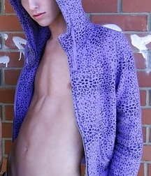 Super Hot 009 5d44bf38cb5cf.jpg