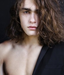 Long Hair 12 5d51edb5d7e35.jpg