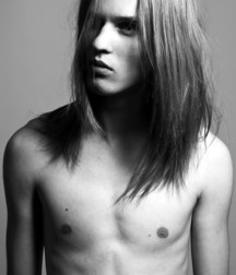 Long Hair 13 5d51efd14a31c.jpg
