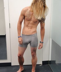 Long Hair 13 5d51f005e7cae.jpg