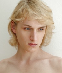 Long Hair 14 5d51f233543e3.jpg