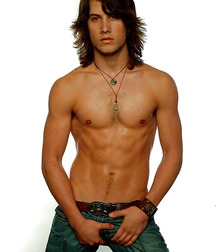 Long Hair 17 5d51f95a8033b.jpg