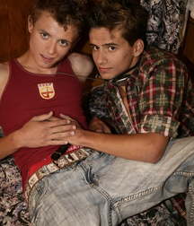 Poster's Cuties 09 5d544bcae4dc7.jpg