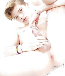 Poster's Cuties 14 5d54579da861e.jpg