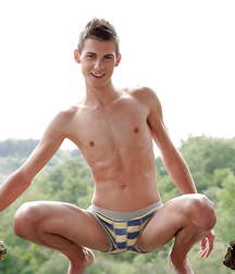 Poster's Cuties 55 5d62c2ac8d307.jpg
