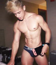 Poster's Cuties 75 5d642a08e98fb.jpg