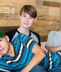 Poster's Cuties 126 5d6c2e858590e.jpg