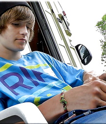 Just Boys 19 5d964d5815948.jpg