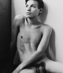 Just Boys 23 5d98de3a8ef48.jpg